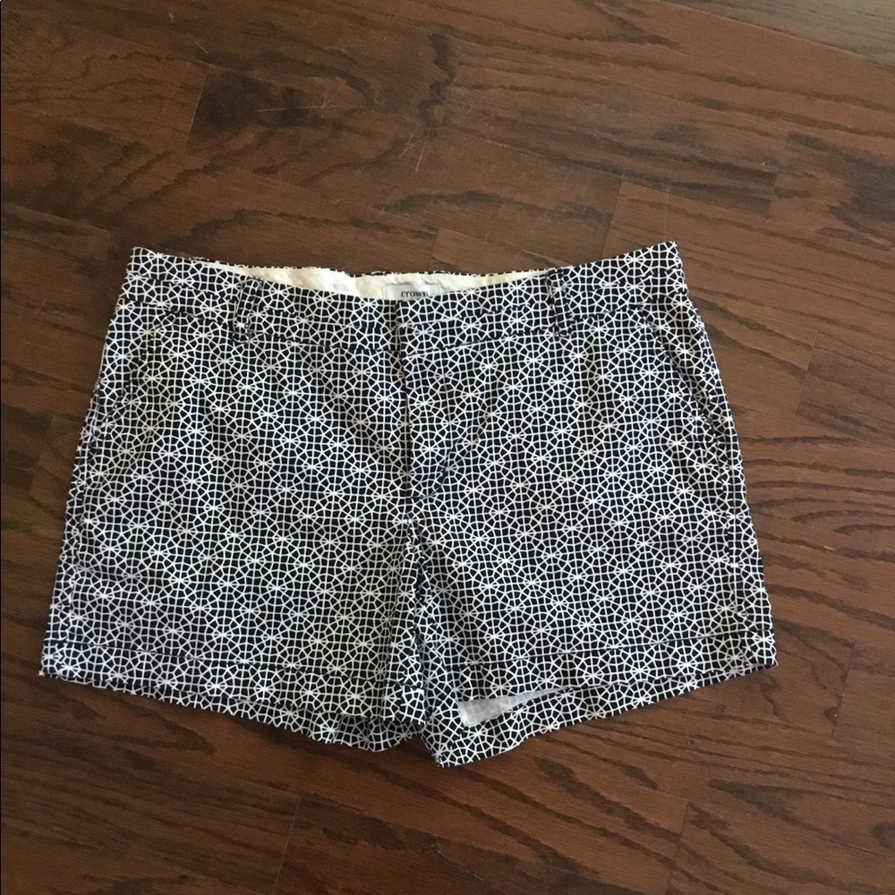 Patterned Black Shorts